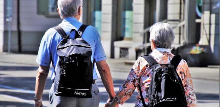 復盤2023年智能養(yǎng)老行業(yè)的現狀與挑戰(zhàn)