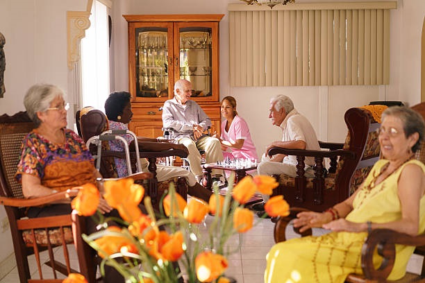 智慧養(yǎng)老商業(yè)模式，創(chuàng)新服務(wù)引領(lǐng)老年新風(fēng)尚